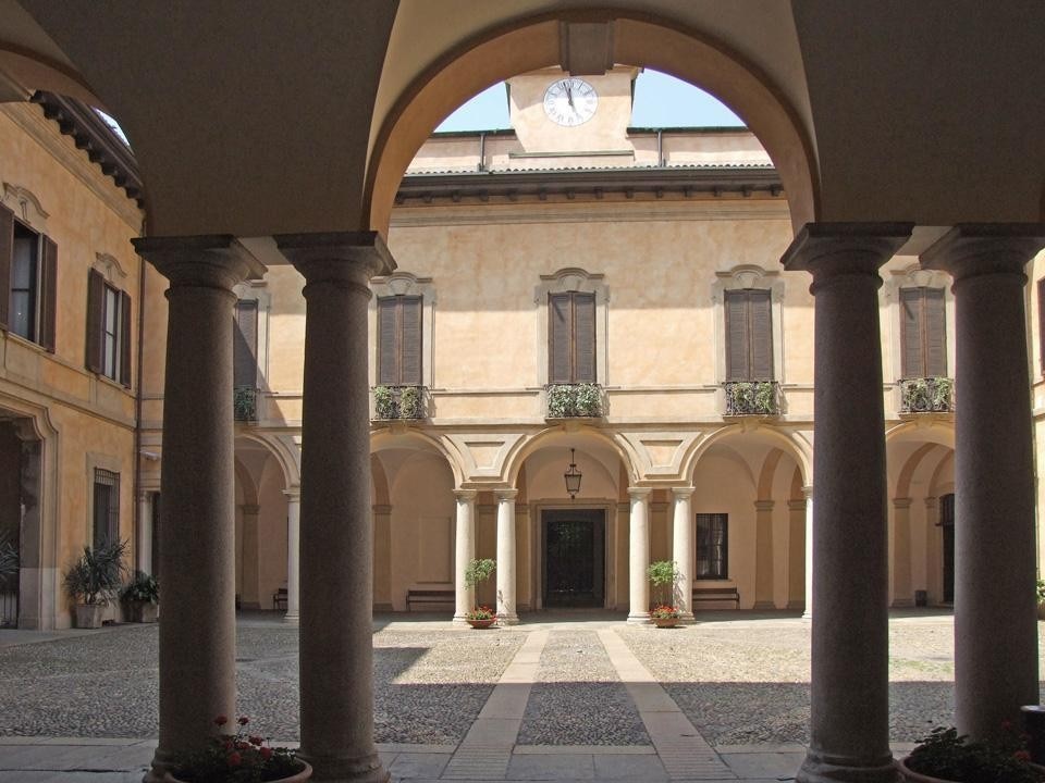 Palazzo Clerici, via Clerici 5 a Milano, dove, durante il Salone del Mobile 2012, saranno esposti i progetti selezionati dalla giuria