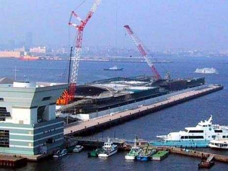 Opening of the Yokohama International Port Terminal - Domus