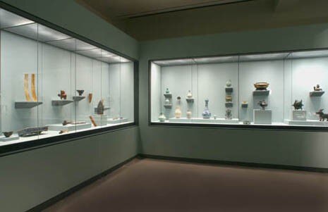 The Asian Art Museum’s galleries featuring art from China’s Song and Qing dynasties (960-1911). The gallery is located on the museum’s second floor. Photo by Kaz Tsuruta