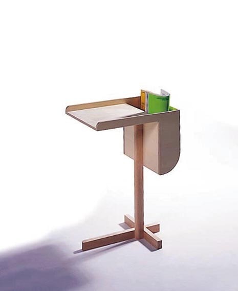 Böwer: The side-table "School” is inspired by satchels