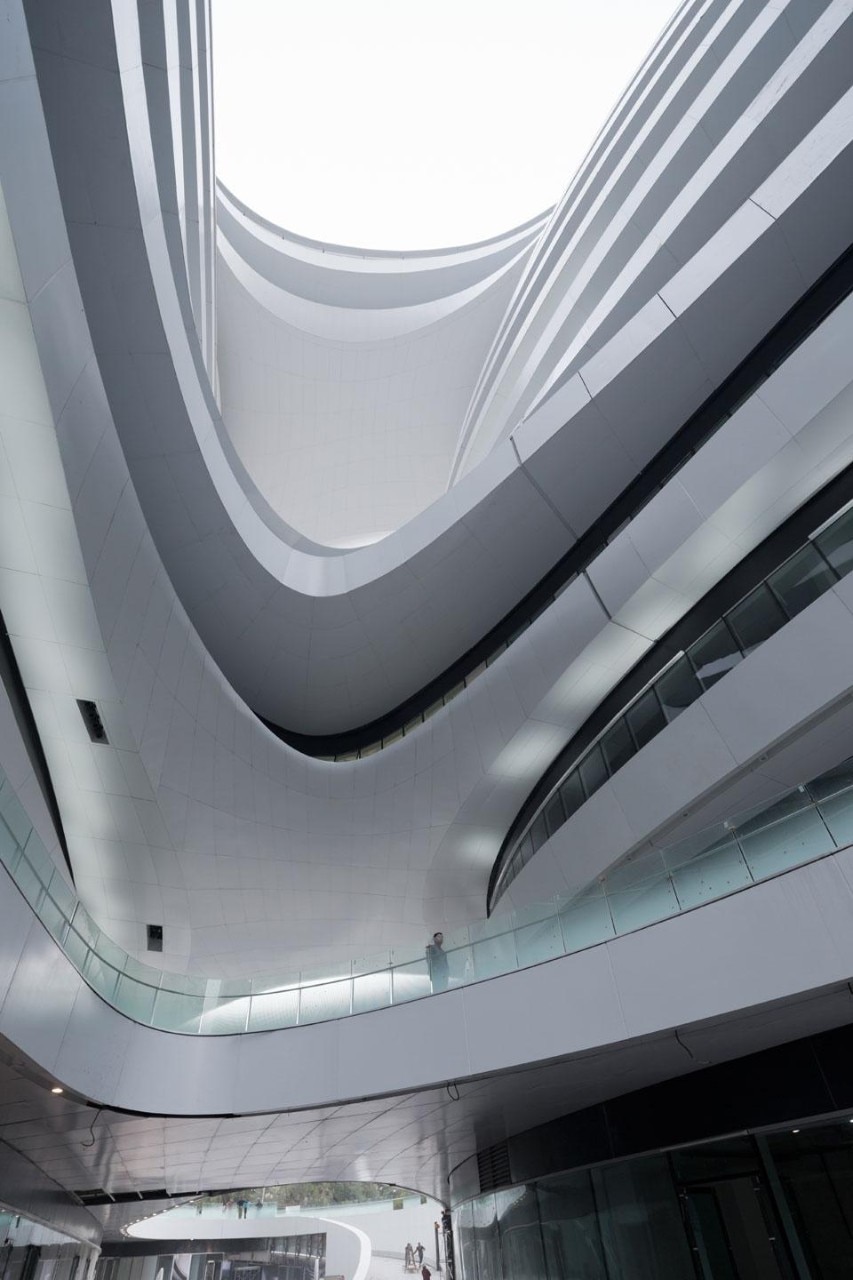 Zaha Hadid, Galaxy Soho, mixed-use commercial
Building (Office & Retail), Bejing, China 2012