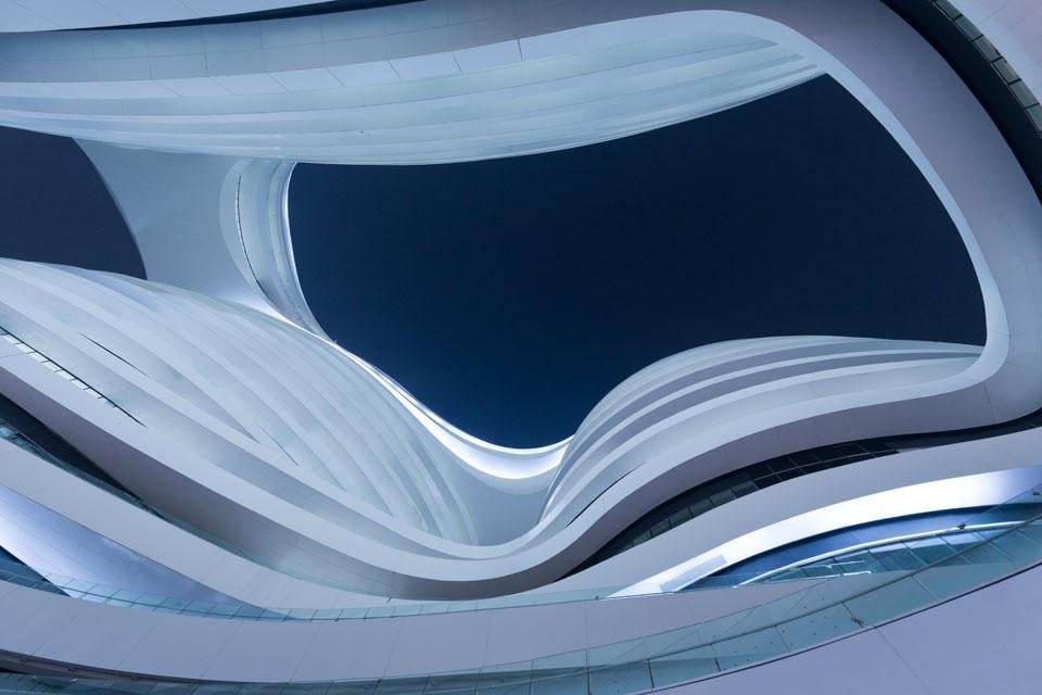 Zaha Hadid, Galaxy Soho, mixed-use commercial
Building (Office & Retail), Bejing, China 2012