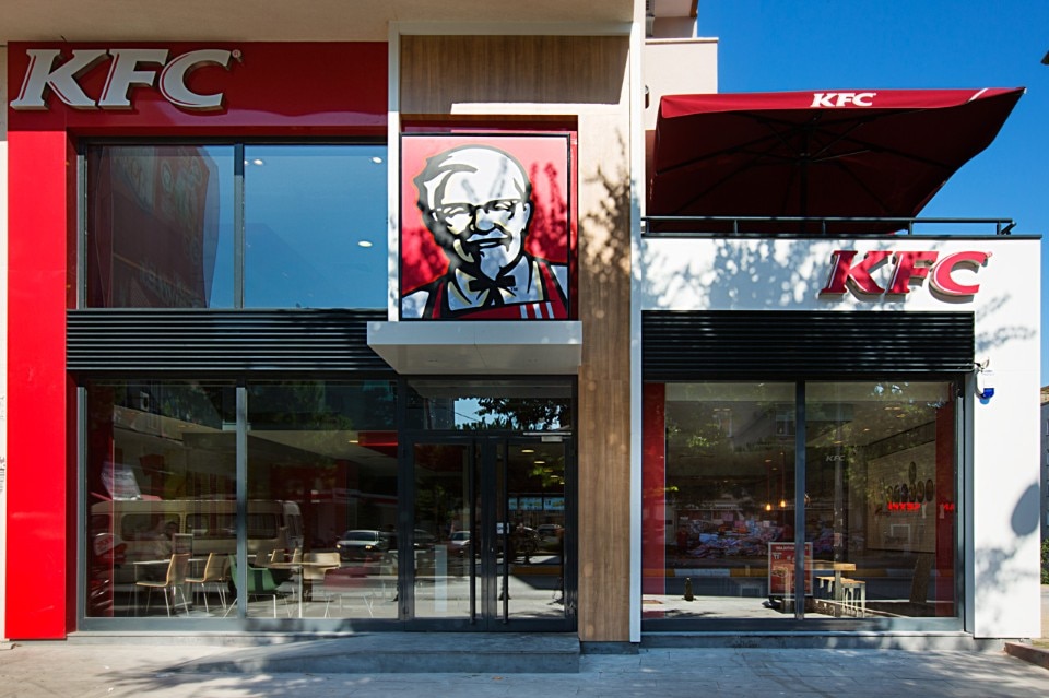 CBTE Architecture: KFC - Domus