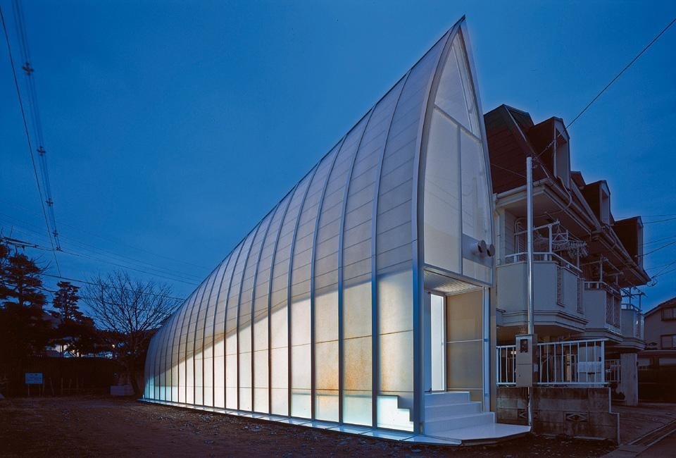 Atelier Tekuto, Lucky Drops, minimal house for a couple in Setagaya, Tokyo, 2005
