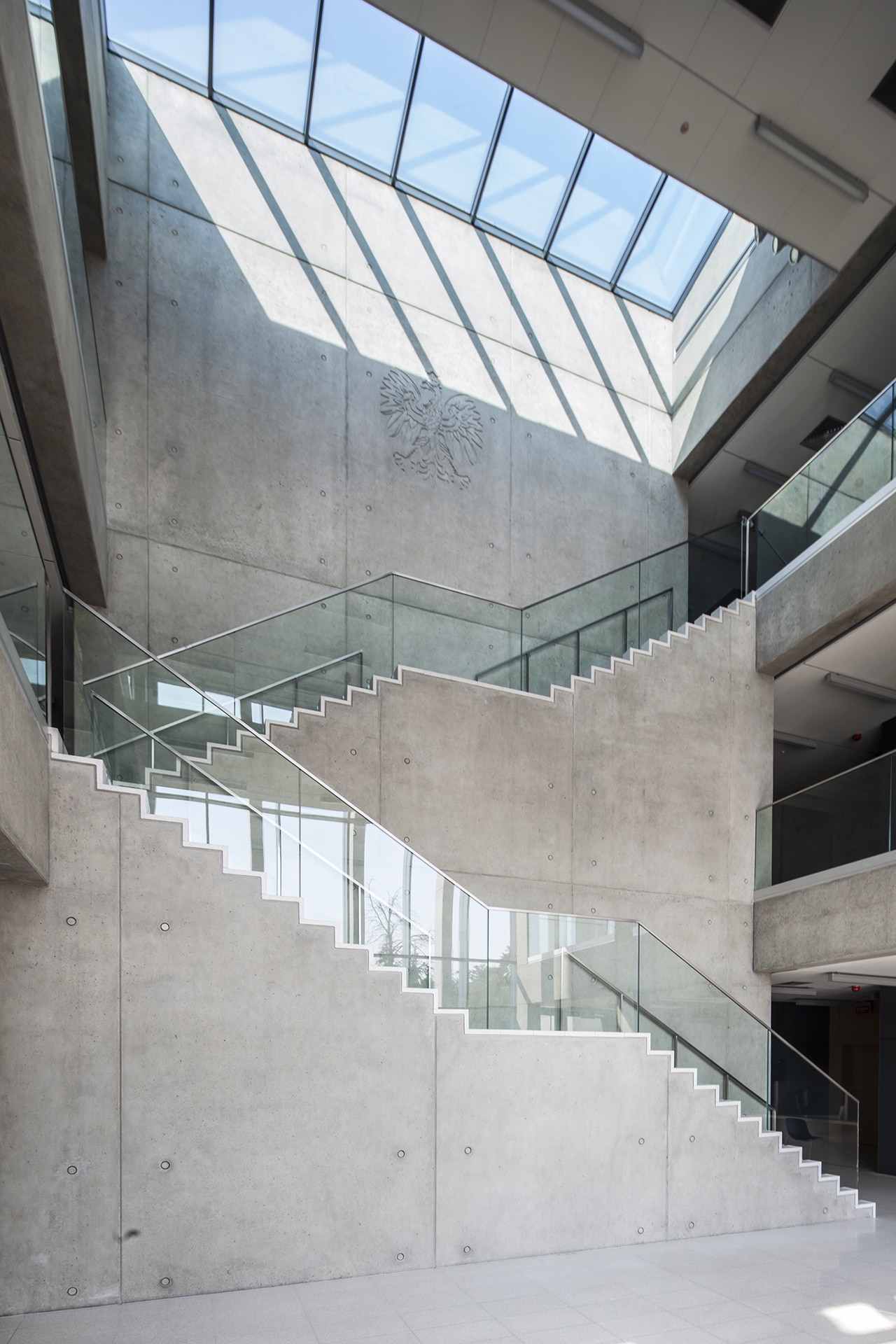 Poland. HRA Architekci completes a monumental courthouse