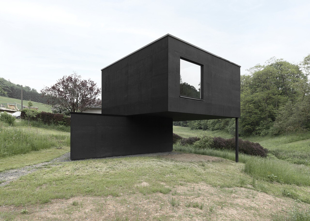 Veenhuizen: Hou en Trouw Housing, This is a double house …