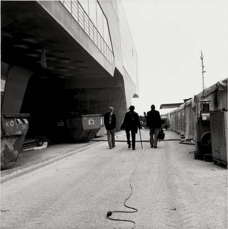 Thom Mayne, in visita al cantiere insieme al figlio e a Christos Passas dello studio di Zaha Hadid 