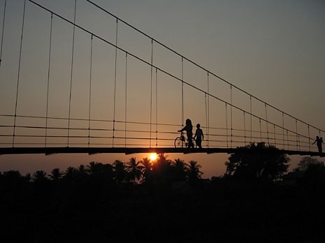 Ponte Chour Krout, Kratie, Cambogia