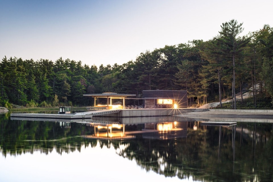 Weiss Architecture & Urbanism Limited,  A Modern Boathouse in a Canadian Landscape, Parry Sound District, Canada