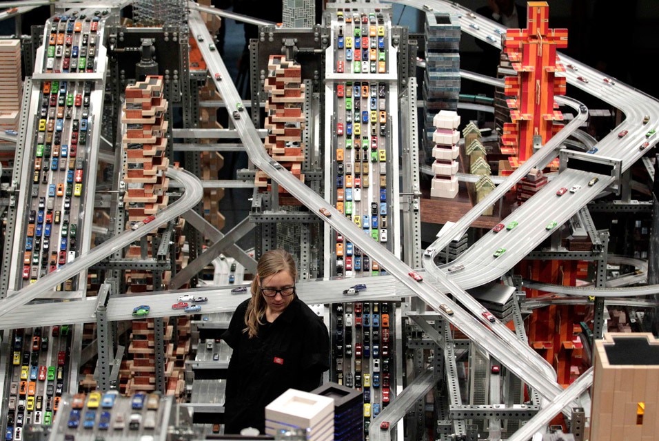 Chris Burden, Metropolis II (dettaglio), 2010.