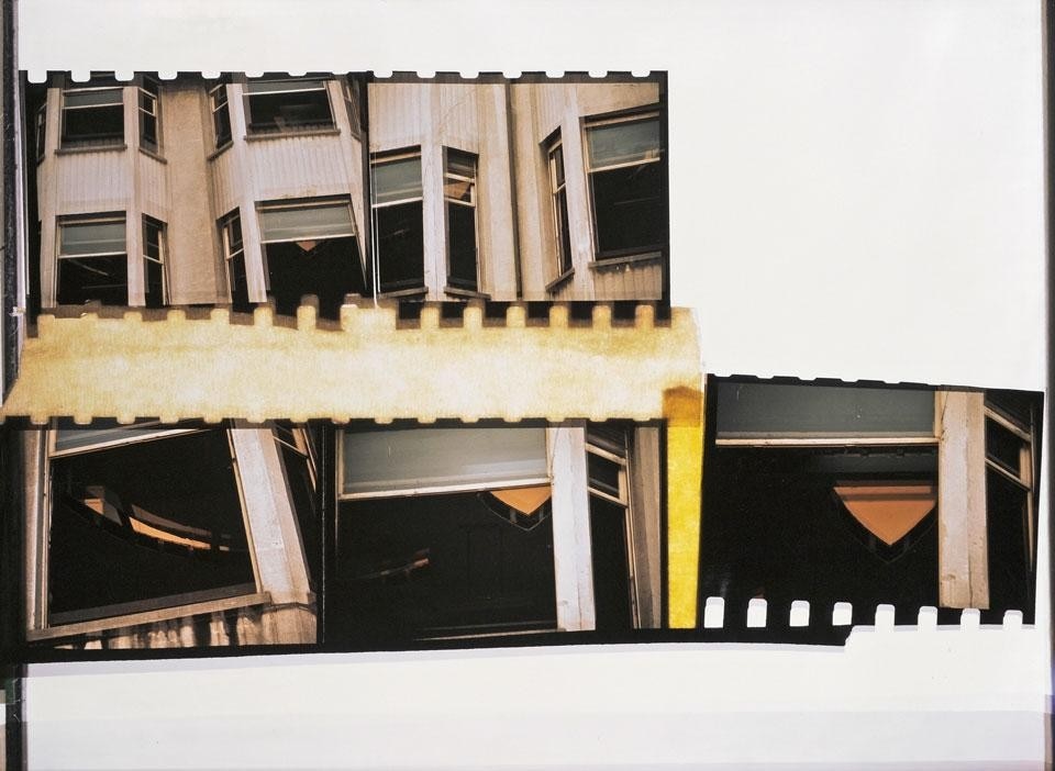 Gordon Matta-Clark, <i>Office Baroque</i>, 
cibachrome, 75,9 X 101,1 cm, 1977