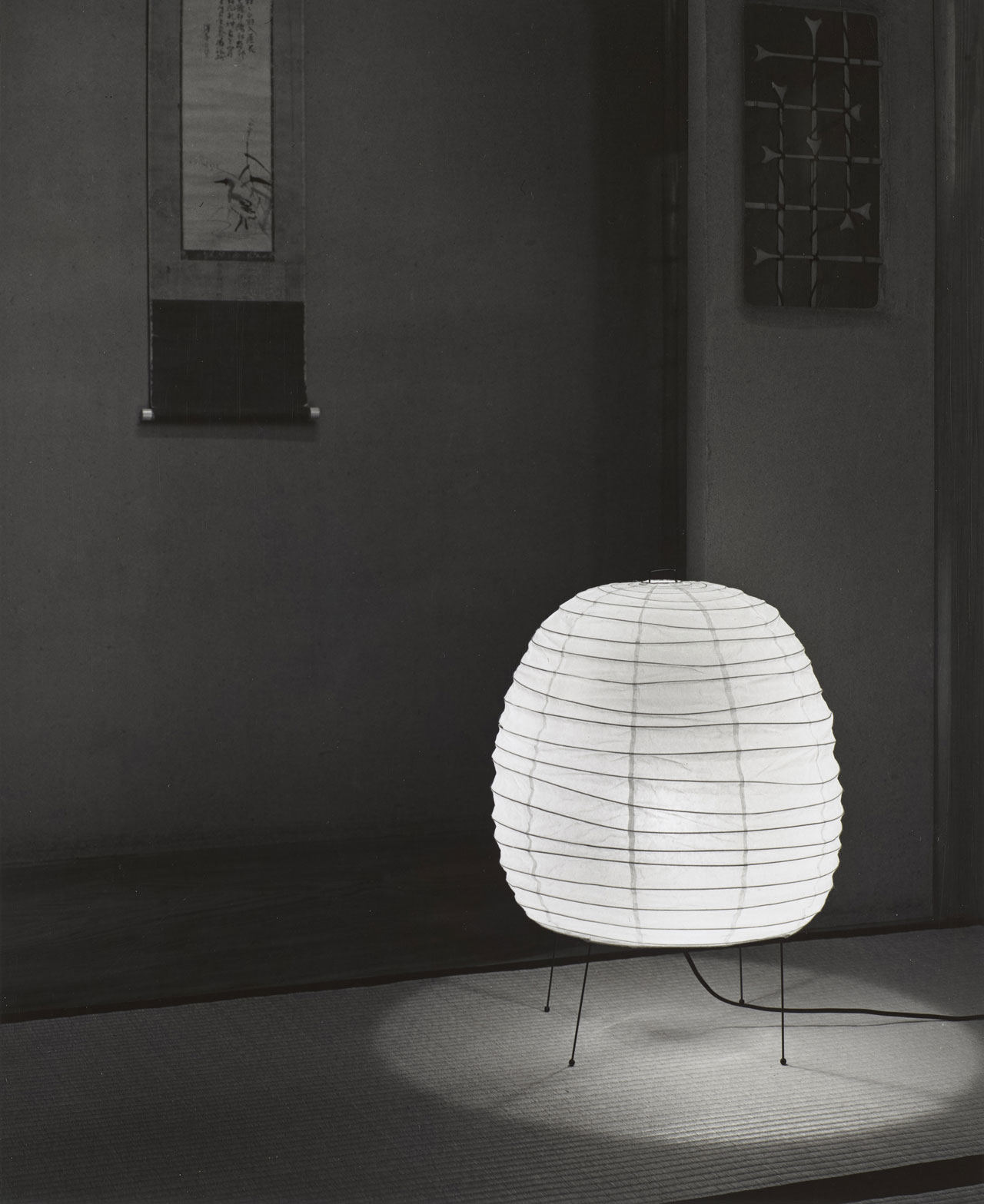 New York. Akari By Isamu Noguchi: Space And Light As Design Materials 