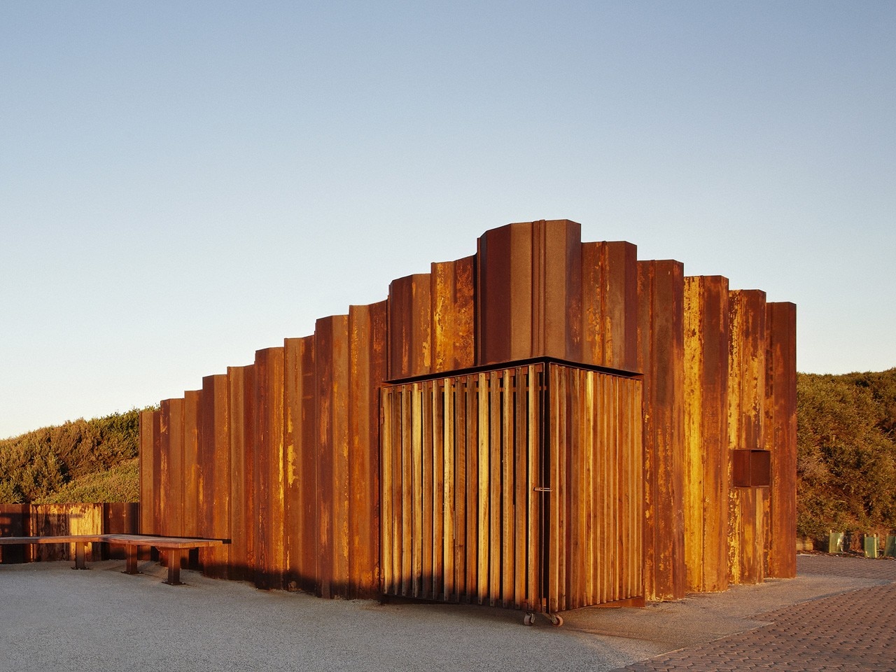 Tony Hobba Architects, Third Wave Kiosk 