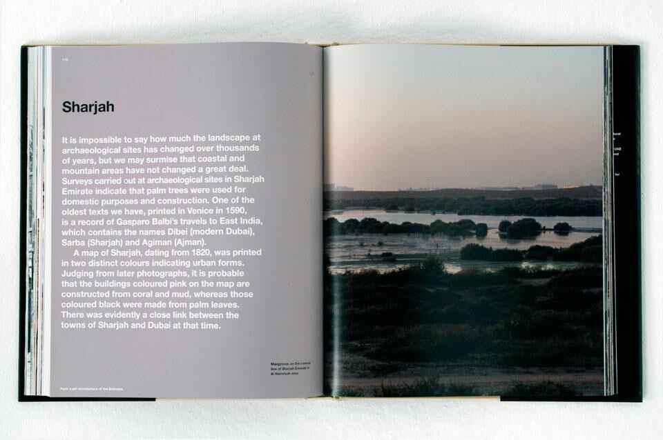 Sandra Piesik, <em>Arish: Palm-Leaf Architecture</em>, Thames & Hudson, Londra 2012. Vista pagine interne
