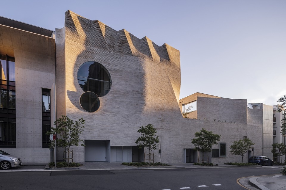 Two buildings become one: the example of Sydney’s Phoenix Central Park