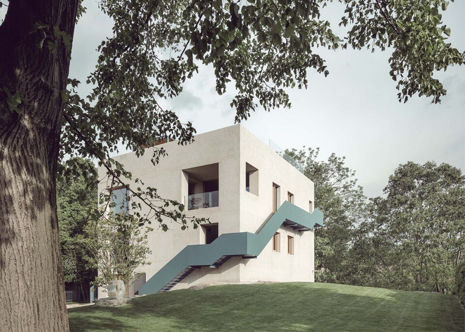 A house on the hills of Ivrea is a concrete fortress