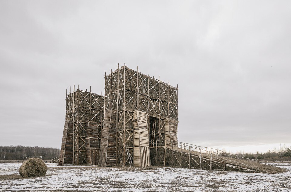 Burning architecture: a ritual to talk about climate change