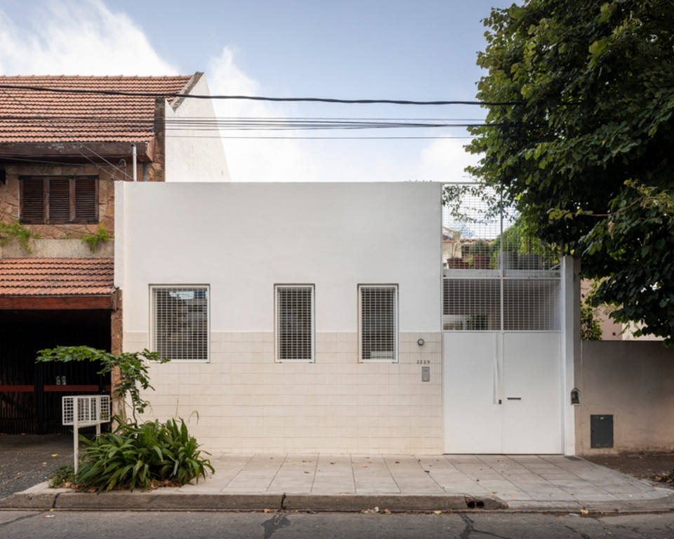 In Buenos Aires a house is split into two units