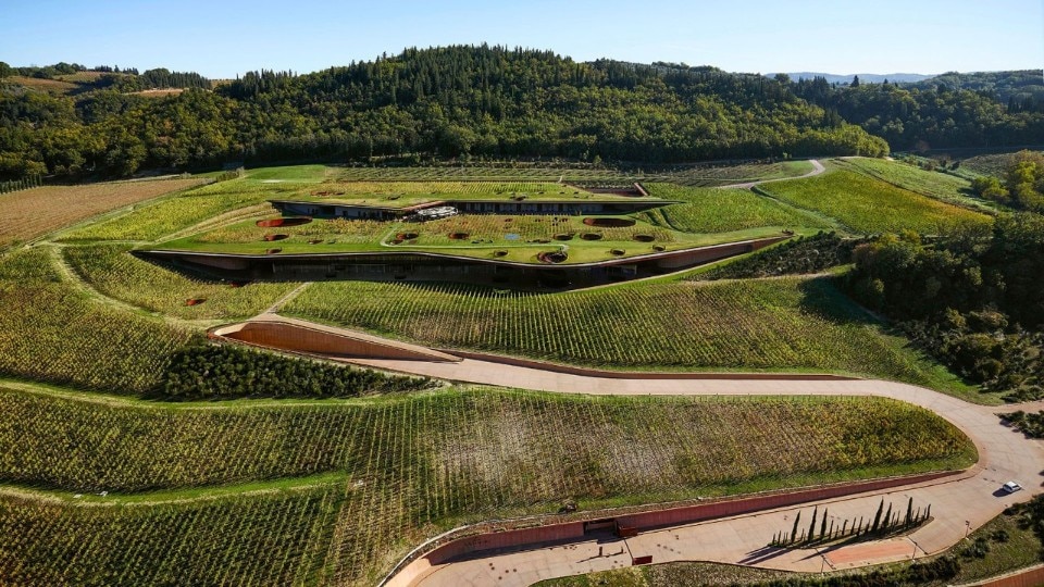 14 signature European wineries, designed by great architects