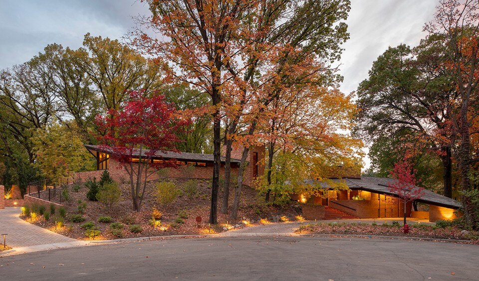 Designing in the footsteps of Frank Lloyd Wright: the Olfelt House
