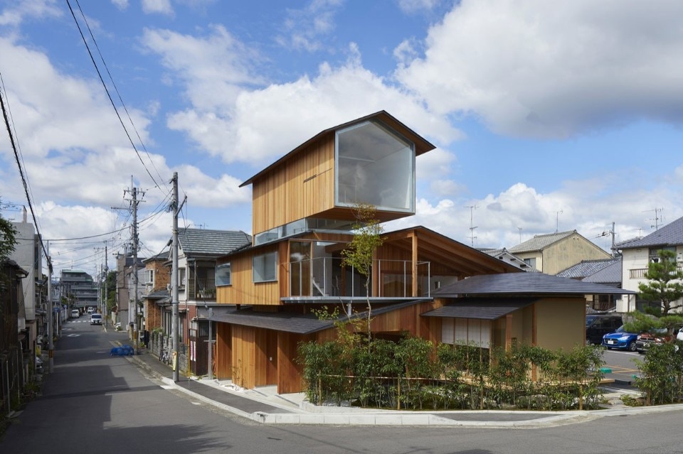 A Japanese house designed as a vertical progression towards the sky