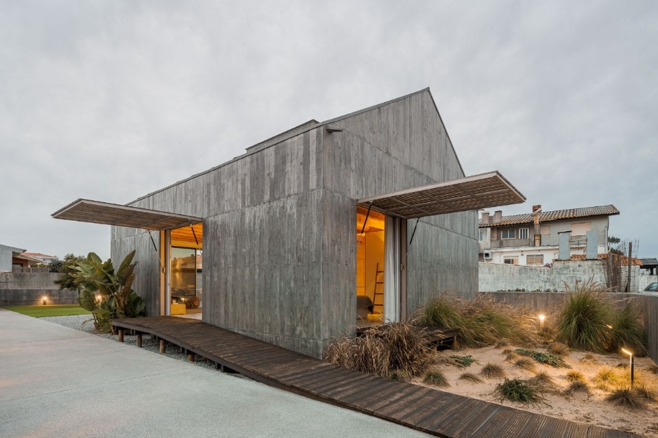 The memory of fishermen’s houses is revived in a Portuguese dwelling