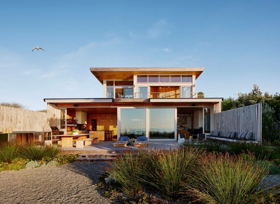 In California, the relaxed and informal luxury of a beach house