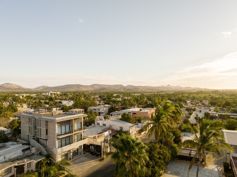 From stationery store to multifunctional architecture in Baja California