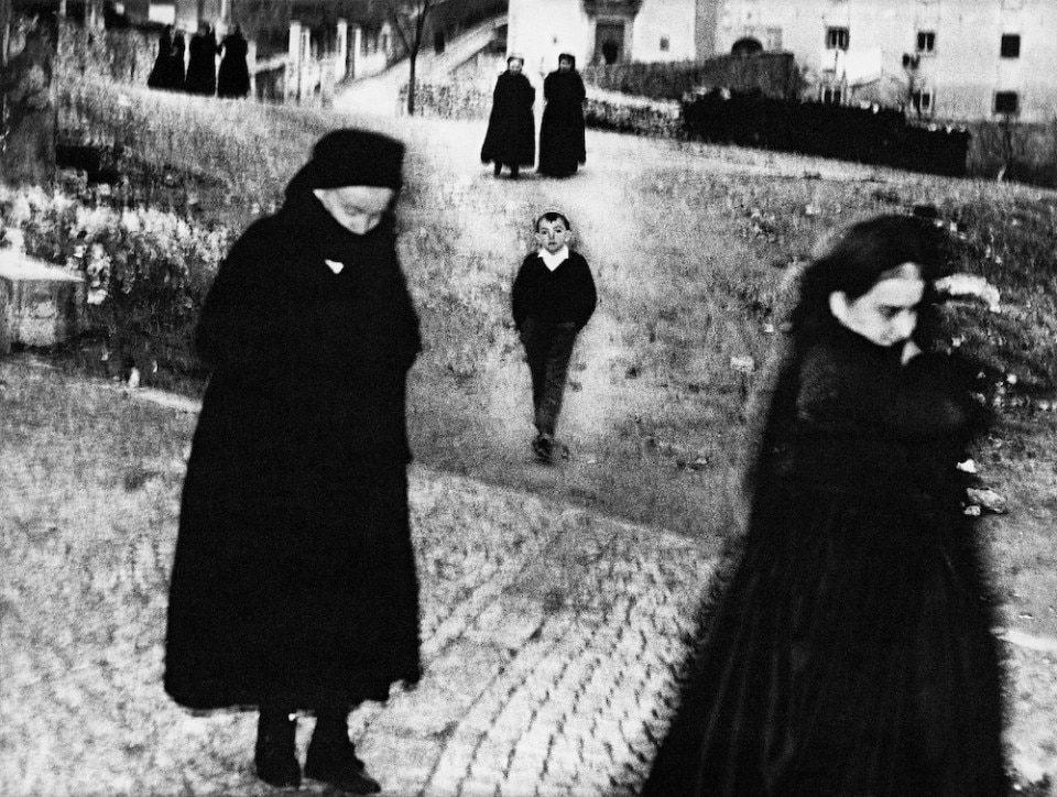 The exhibition dedicated to photographer Mario Giacomelli reopens