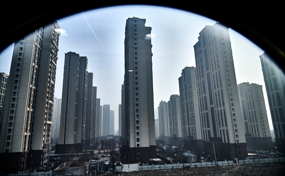 Chinese megacities photographed through high-speed train windows