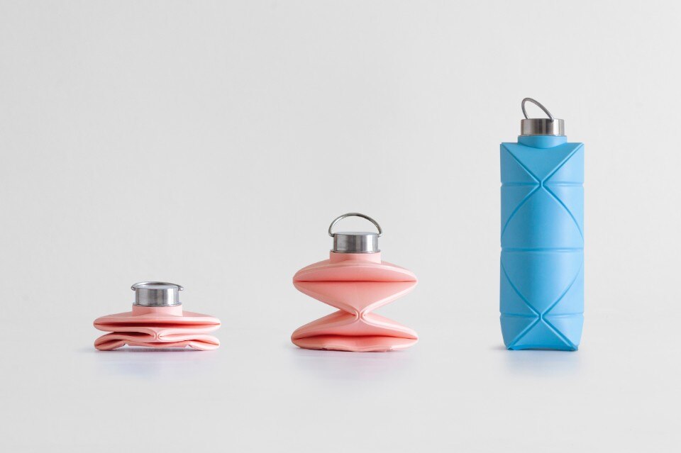 The first reusable bottle that you can fold like an origami