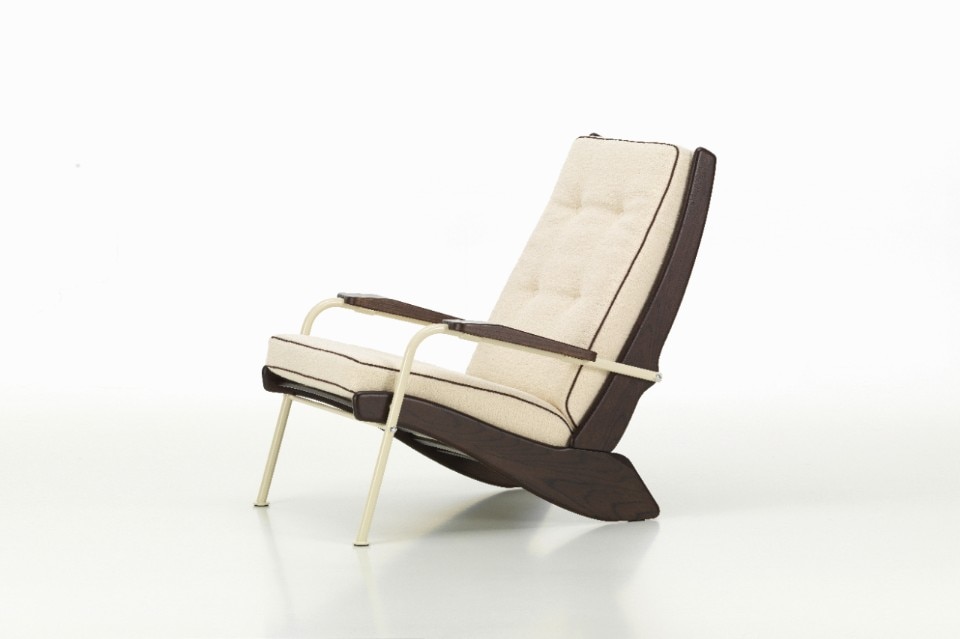 The story of Jean Prouvé’s Kangourou lounge chair