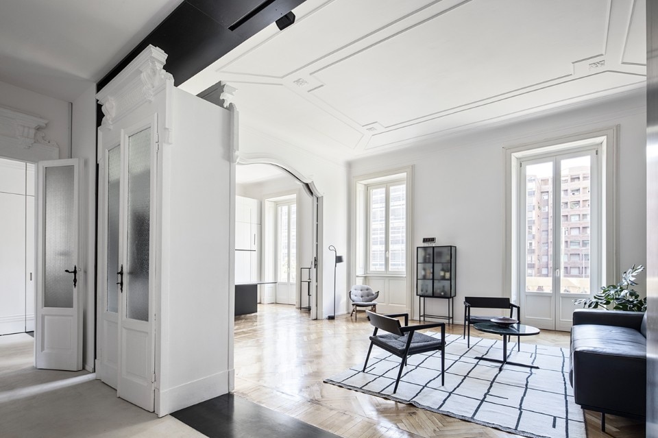 Apartment in Milan renovated for smart working