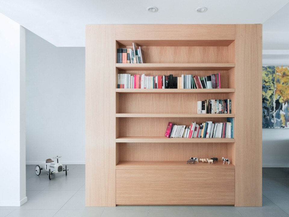 A multipurpose piece of furniture is all it takes to rethink 100 sqm