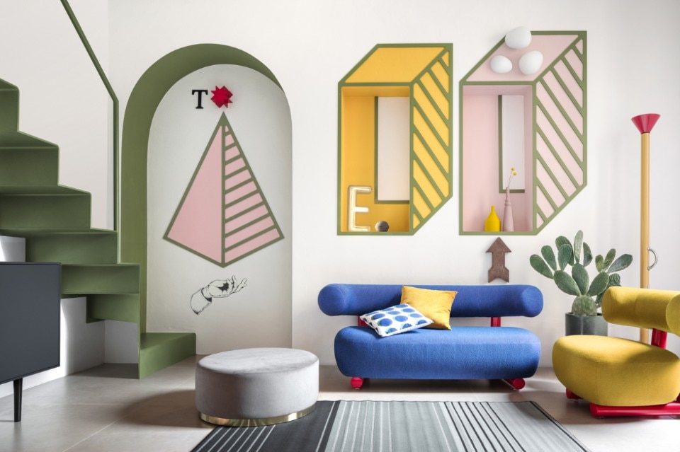 A 15 sqm room in Milan is an homage to Ettore Sottsass