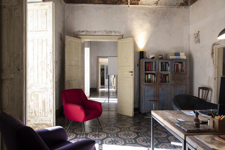 Grasso Cannizzo in Modica: an atelier for a young light designer