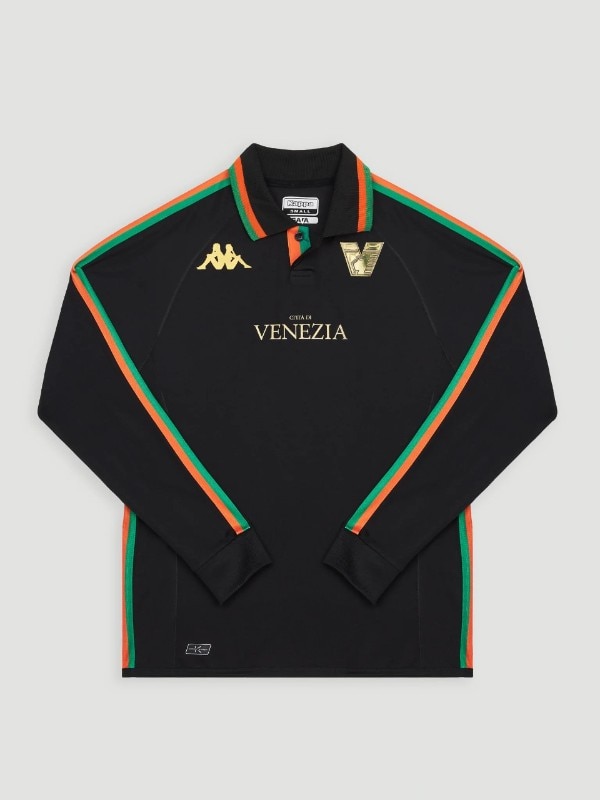 The identity of the Venezia jerseys