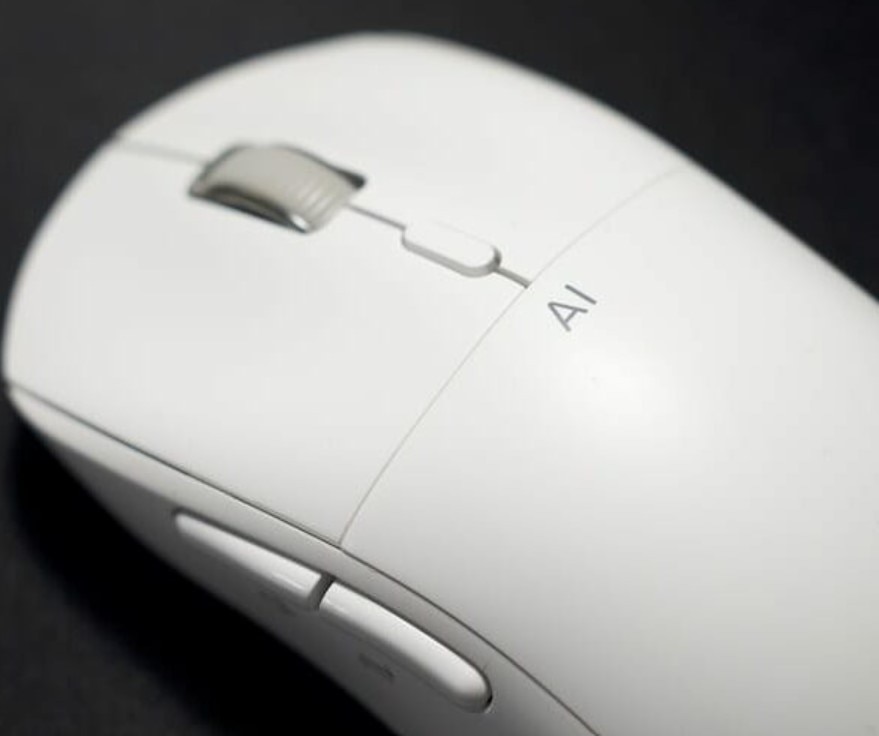 There’s a new mouse that has ChatGPT inside