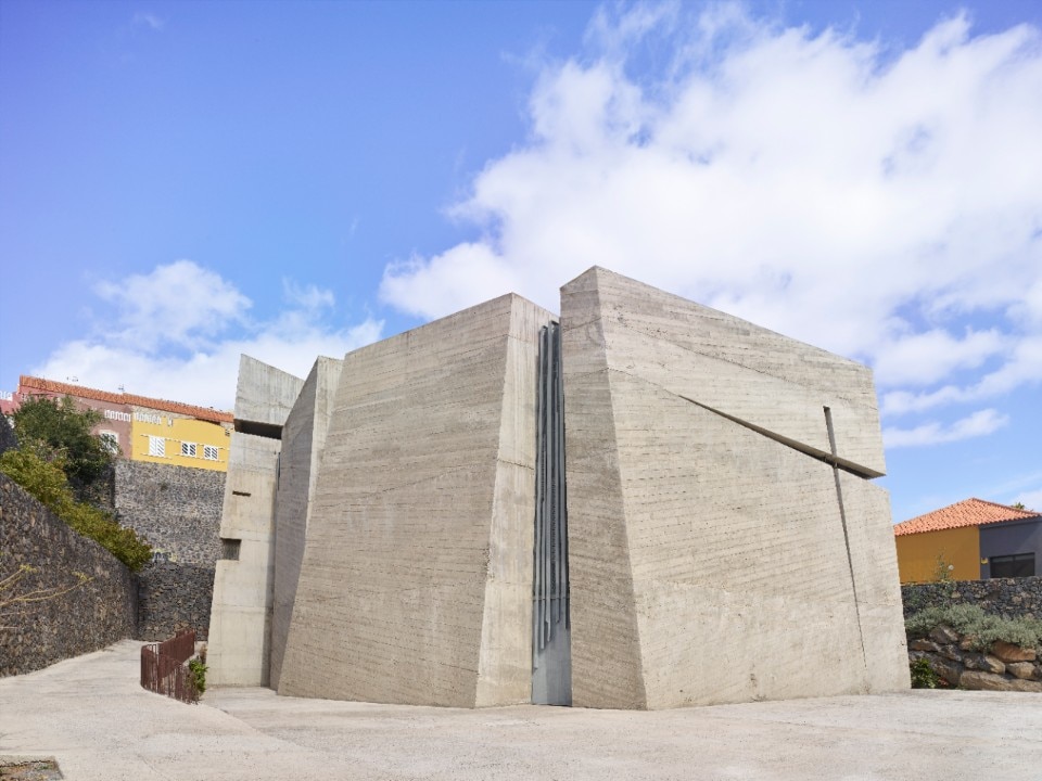 Tenerife concrete church inspired by volcanos is awarded