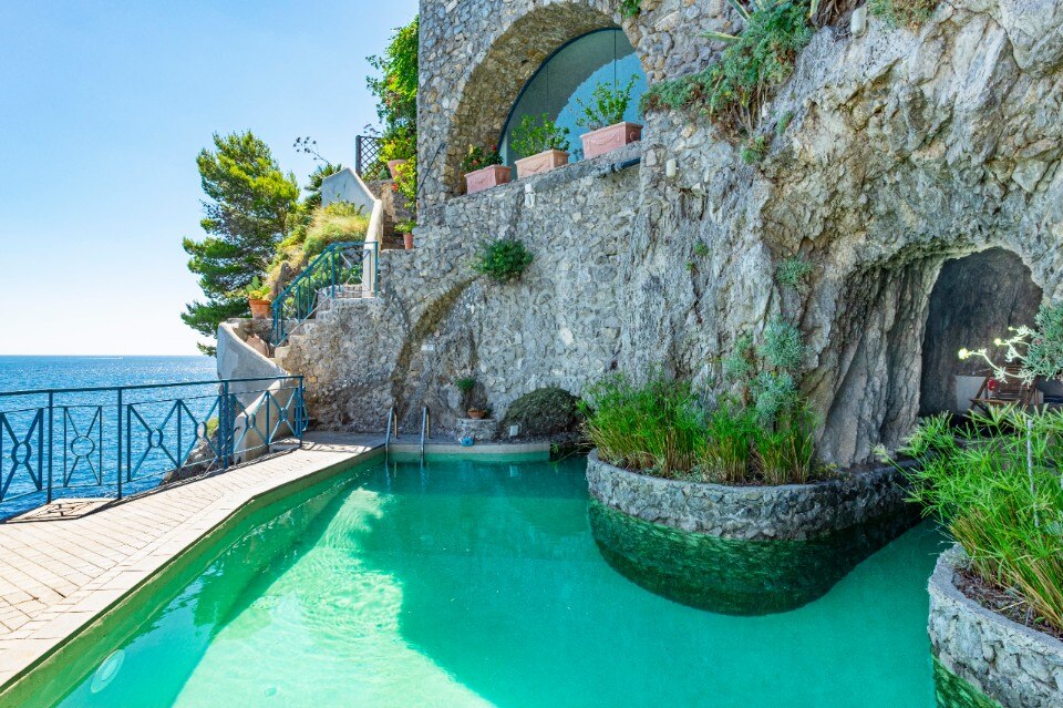 Impressive villa on the Amalfi Coast, designed by Gae Aulenti, is up for sale